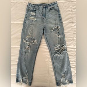 American Eagle distressed Highest Rise Mom Jean